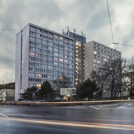 Koleje Ujep Hostel Ústí nad Labem Buitenkant foto